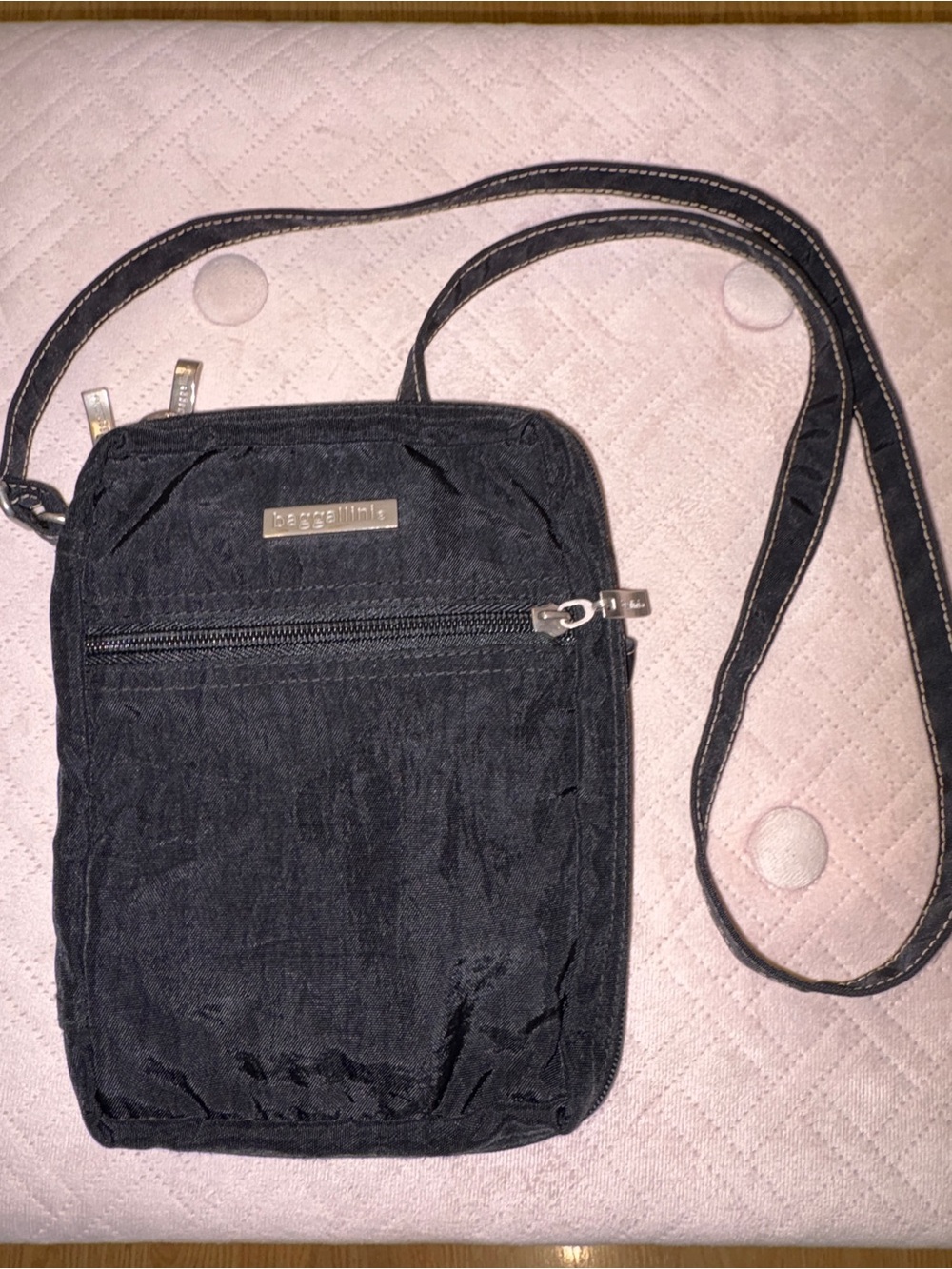 Baggallini Black Compact Black Crossbody Bag - adjustable 2 way strap